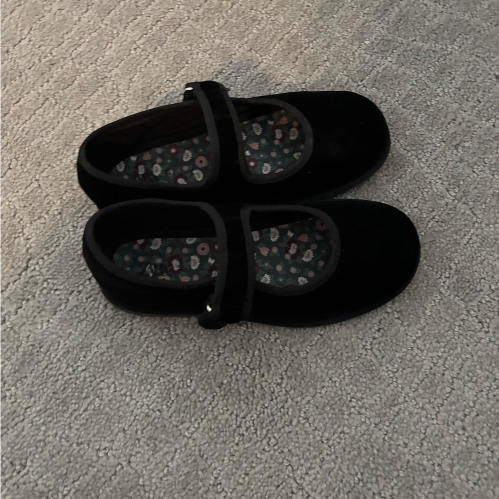 Zara velvet Black Kids Mary Jane Shoes - Picture 4 of 5
